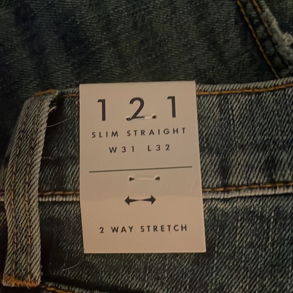 Lucky Brand Slim Straight Jeans - Picture 4 of 4
